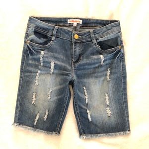 Doll house Bermuda shorts